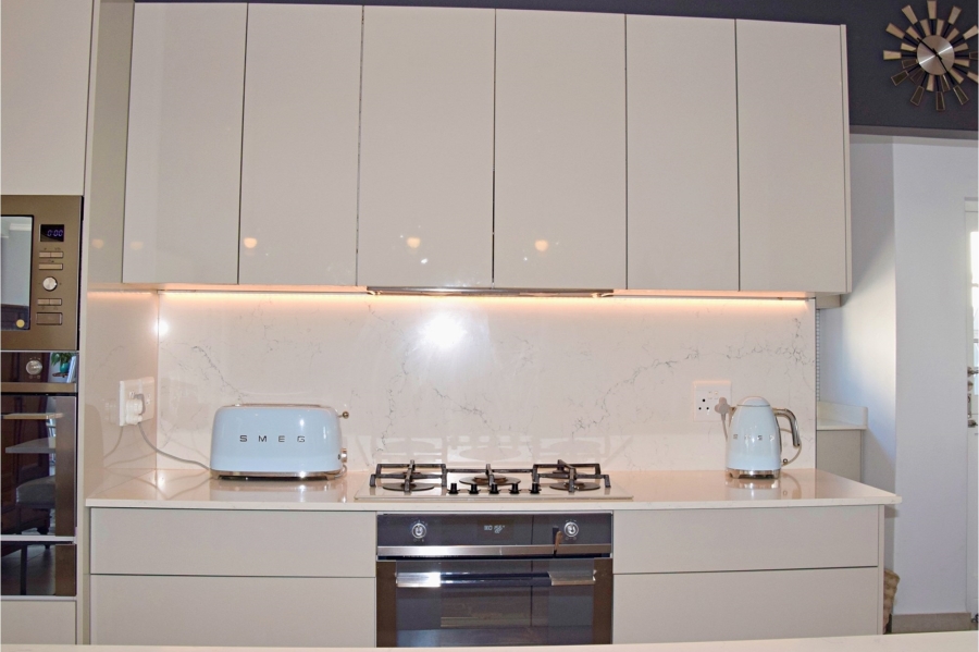 2 Bedroom Property for Sale in Whale Rock Western Cape
